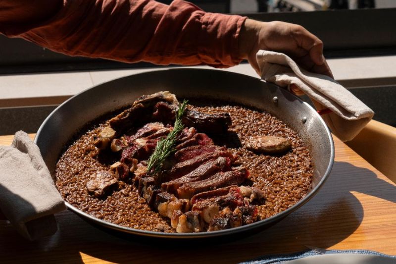 Paella solomillo Paella solomillo